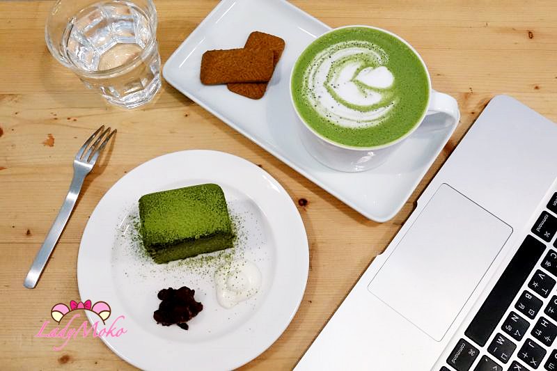 松江南京》Fika Fika Cafe,抹茶控與簡約北歐風的悠閒工作時光