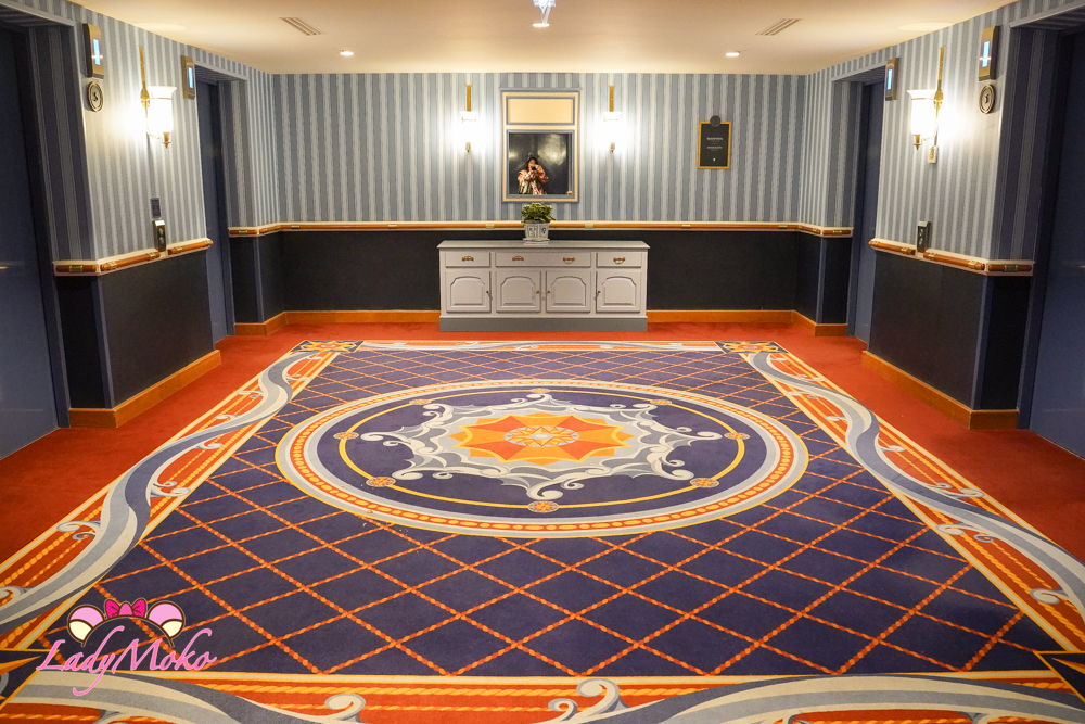 巴黎迪士尼飯店電梯大廳 Disney Newport Bay club