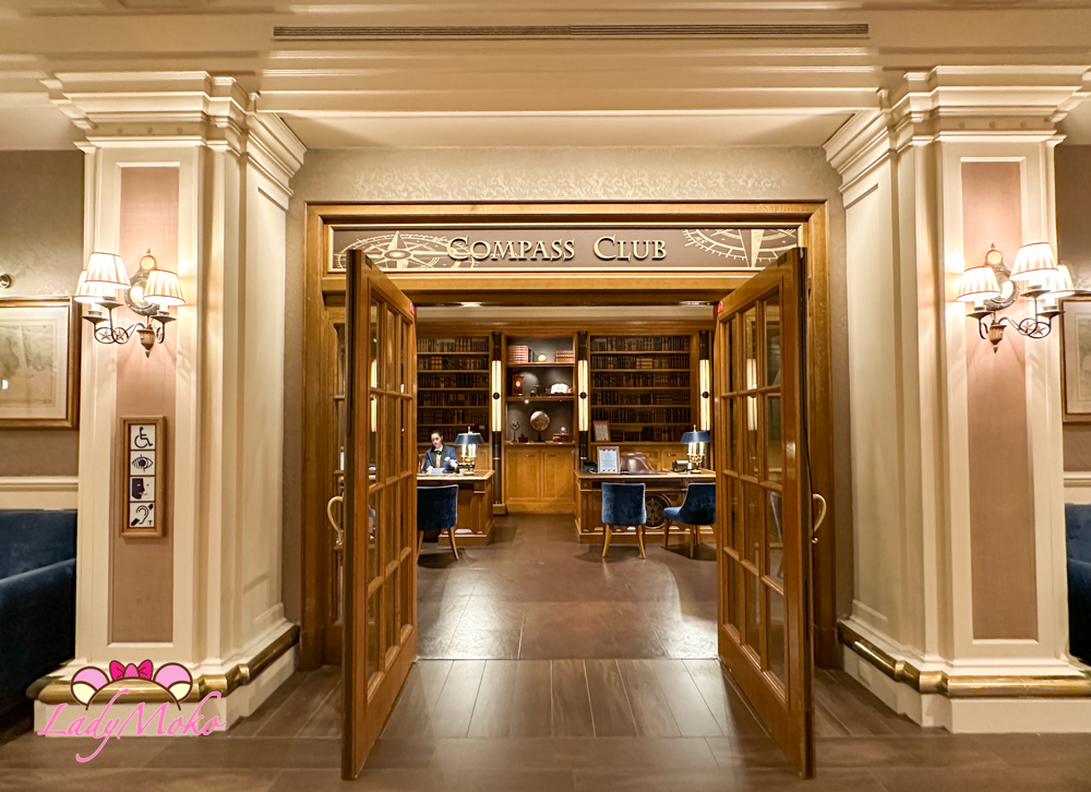 Disney Newport Bay club hotel 巴黎迪士尼飯店貴賓室