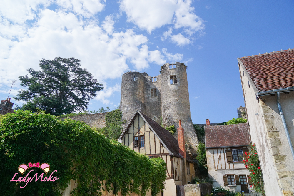 【法國羅亞爾河城堡】Château de Montrésor 另一個角度的城堡