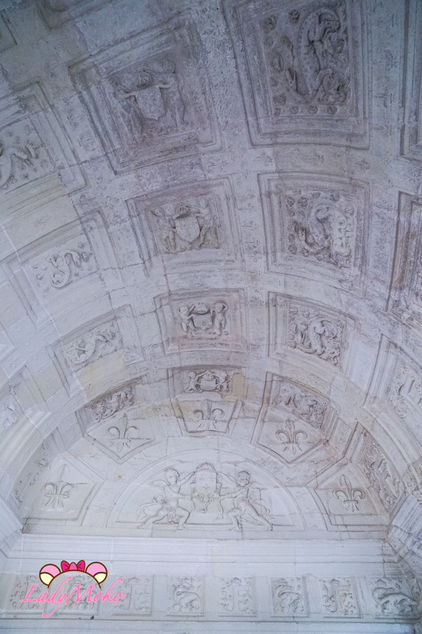法國羅亞爾河城堡景點 Château de Chambord 城堡內部天花板