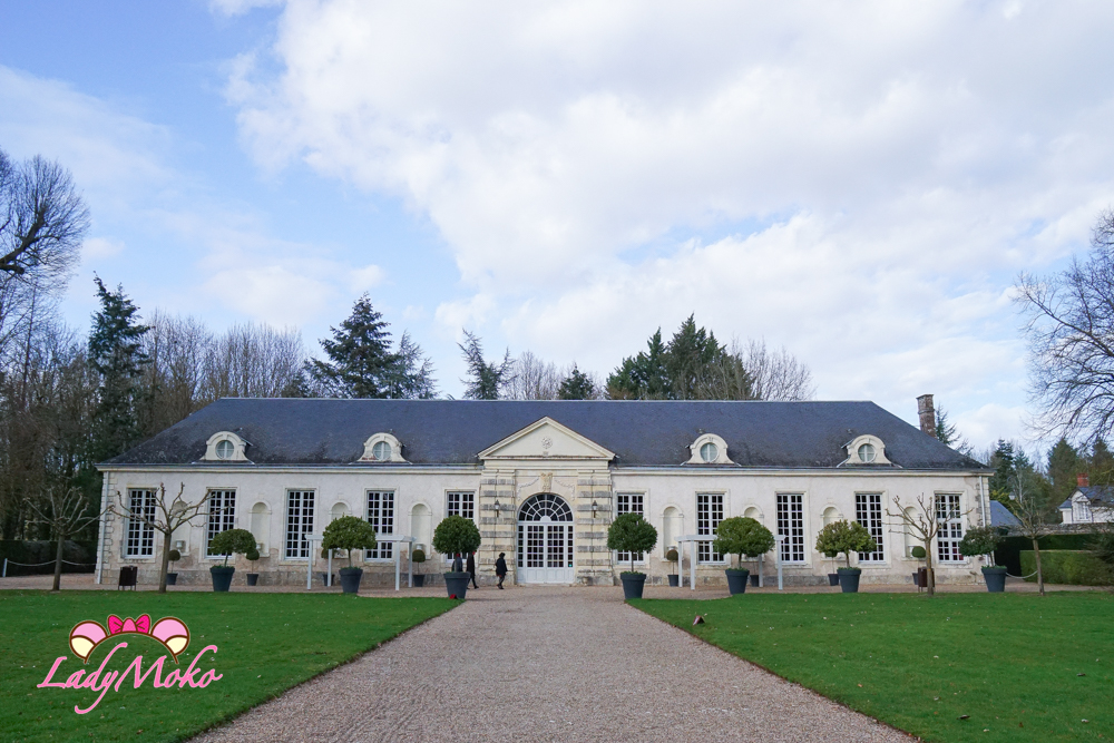 法國羅亞爾河城堡景點 Château de Cheverny 雪維尼城堡 花園馬廄