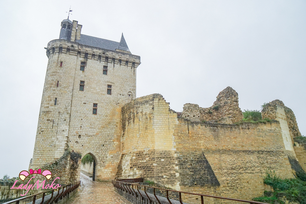 法國羅亞爾河城堡景點 希農城堡 Forteresse royale de Chinon 城堡外觀