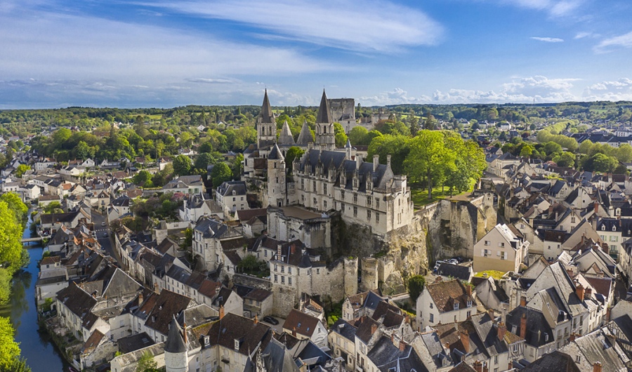 法國羅亞爾河城堡景點 Château de Loches 洛什城堡 空拍照片