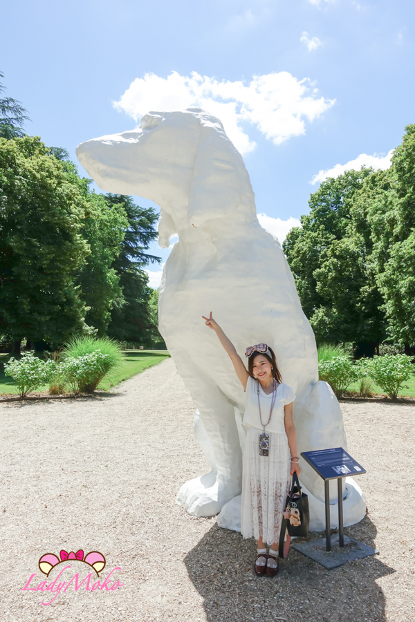 法國羅亞爾河城堡景點 Château de Cheverny 雪維尼城堡 獵犬雕像