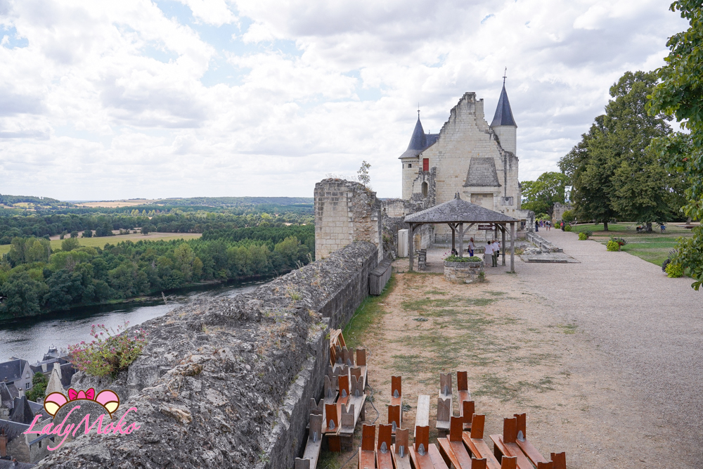 法國羅亞爾河城堡景點 希農城堡 Forteresse royale de Chinon 城牆